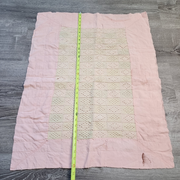 VINTAGE Crochet and Hand Stitched Pink and Cream Small Baby Blanket - Picture 7 of 14